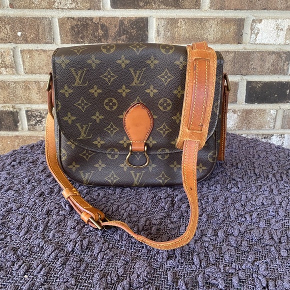 ❗️SOLD❗️Louis Vuitton St. Cloud GM - Picture 2 of 13